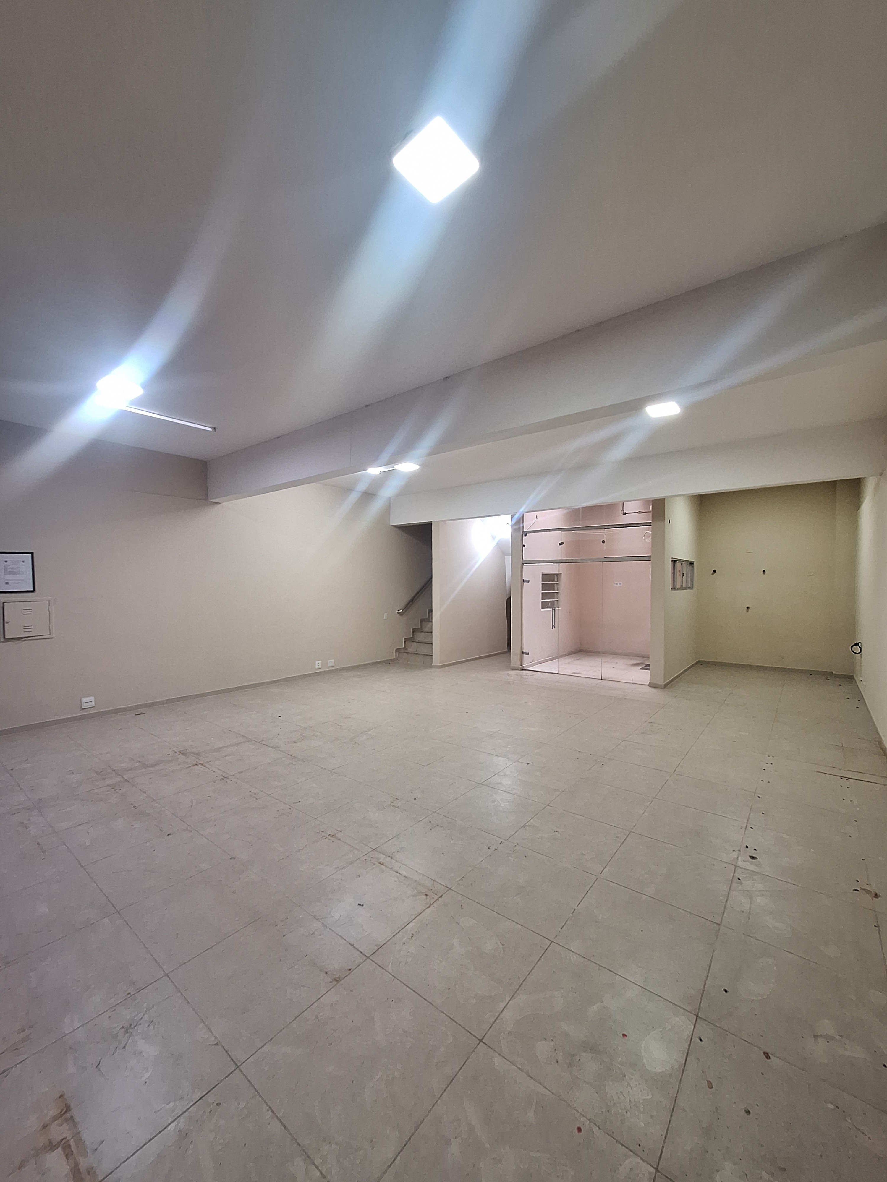 Prédio Inteiro para alugar, 227m² - Foto 2