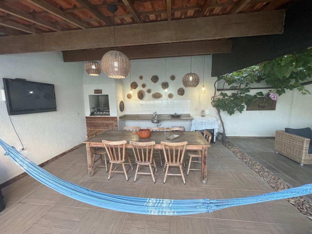 Casa à venda e aluguel com 4 quartos, 234m² - Foto 49