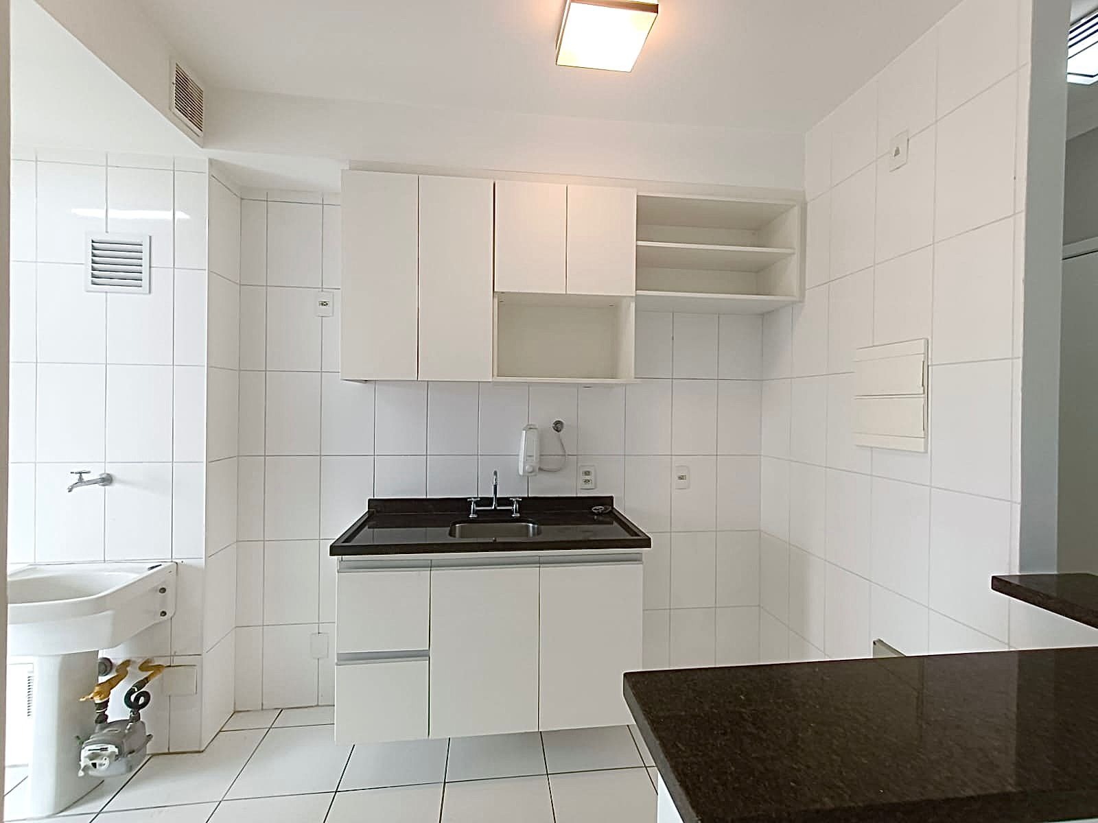 Apartamento para alugar com 2 quartos, 61m² - Foto 31