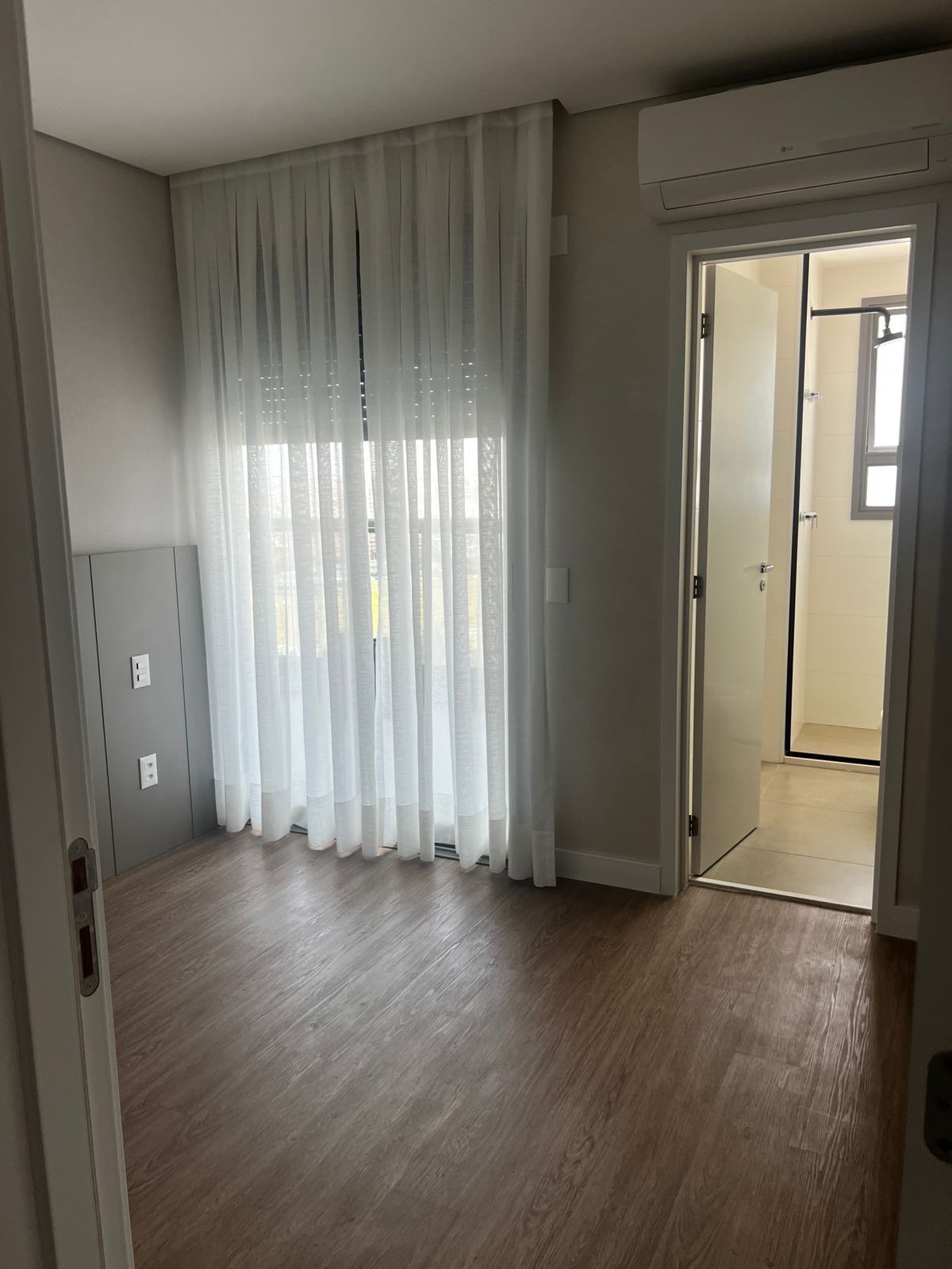 Apartamento para alugar com 2 quartos, 95m² - Foto 10