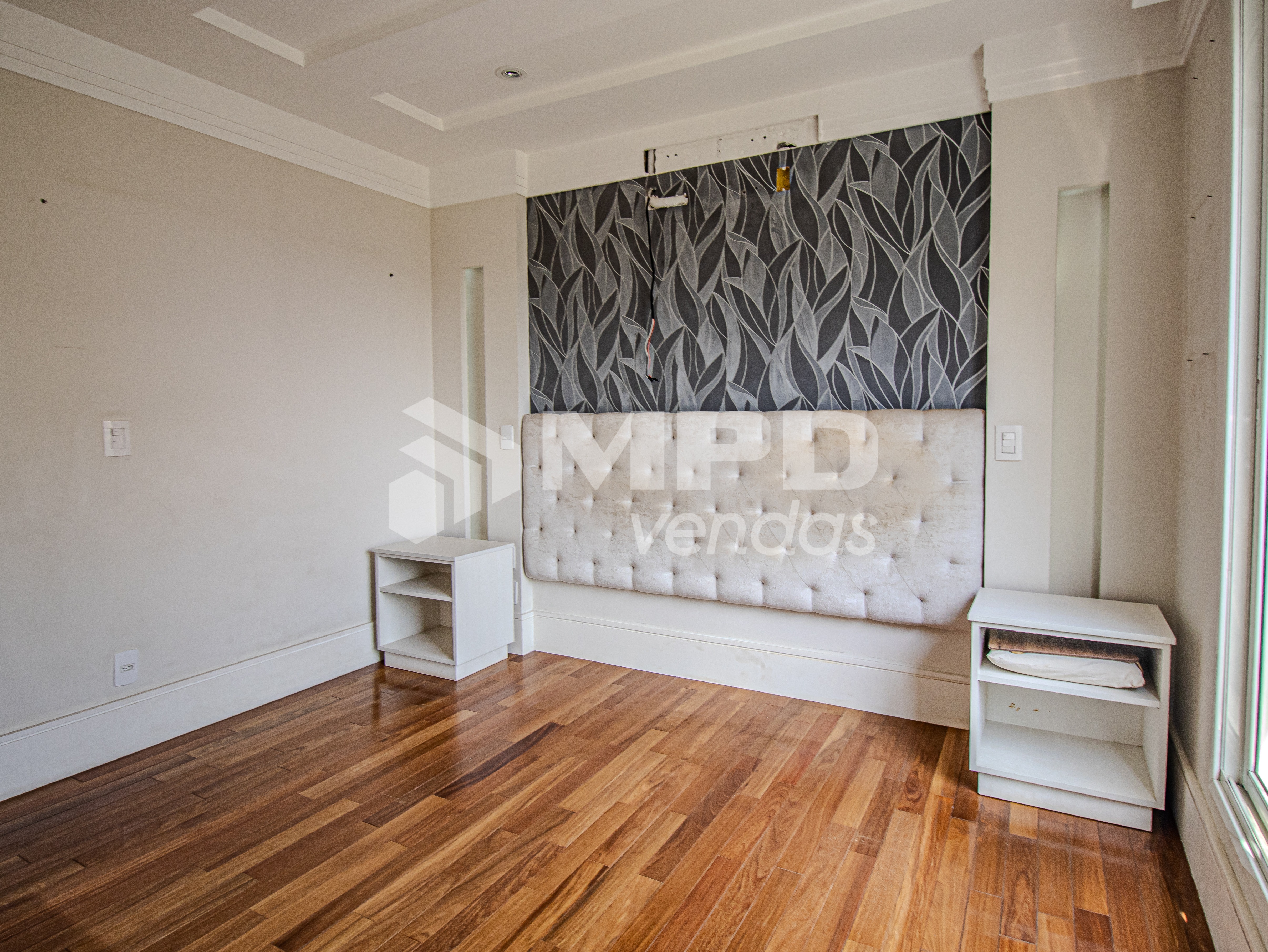 Apartamento à venda com 3 quartos, 156m² - Foto 11