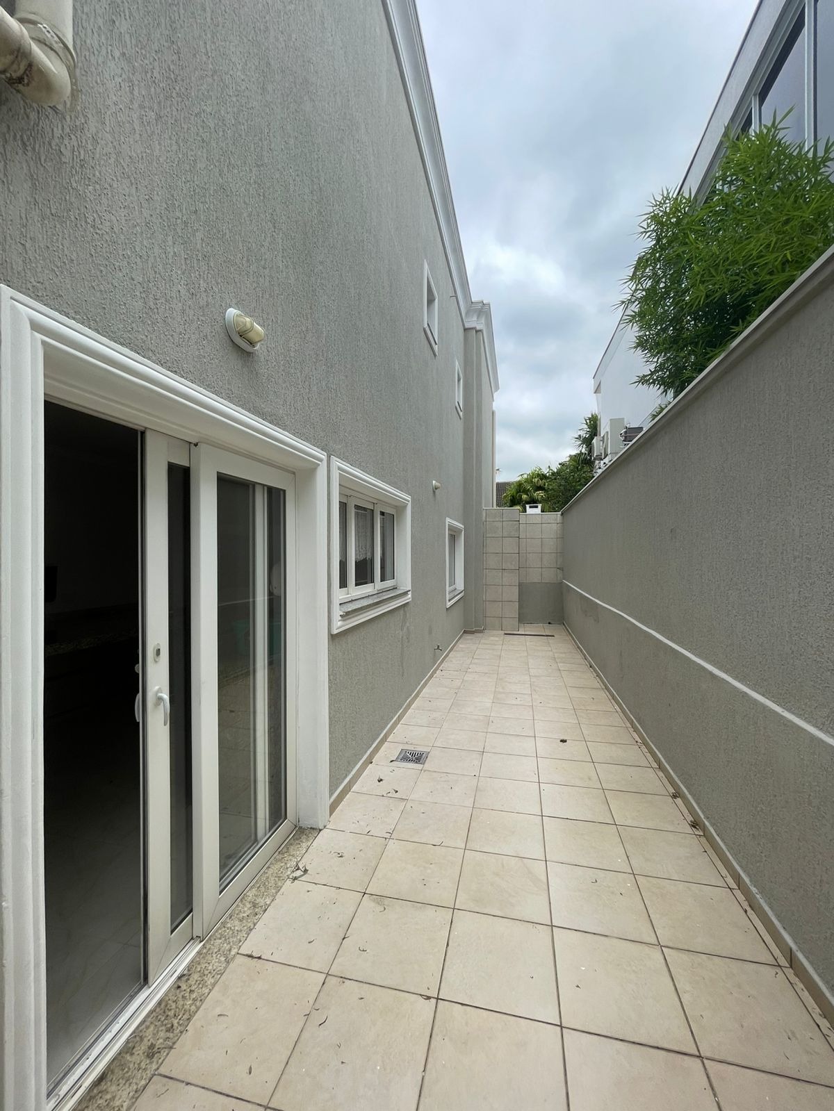 Casa à venda com 4 quartos, 400m² - Foto 25