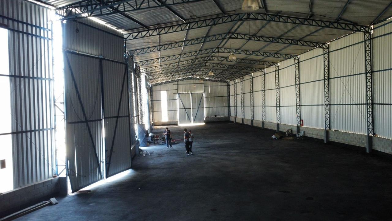 Depósito-Galpão-Armazém para alugar, 1500m² - Foto 11