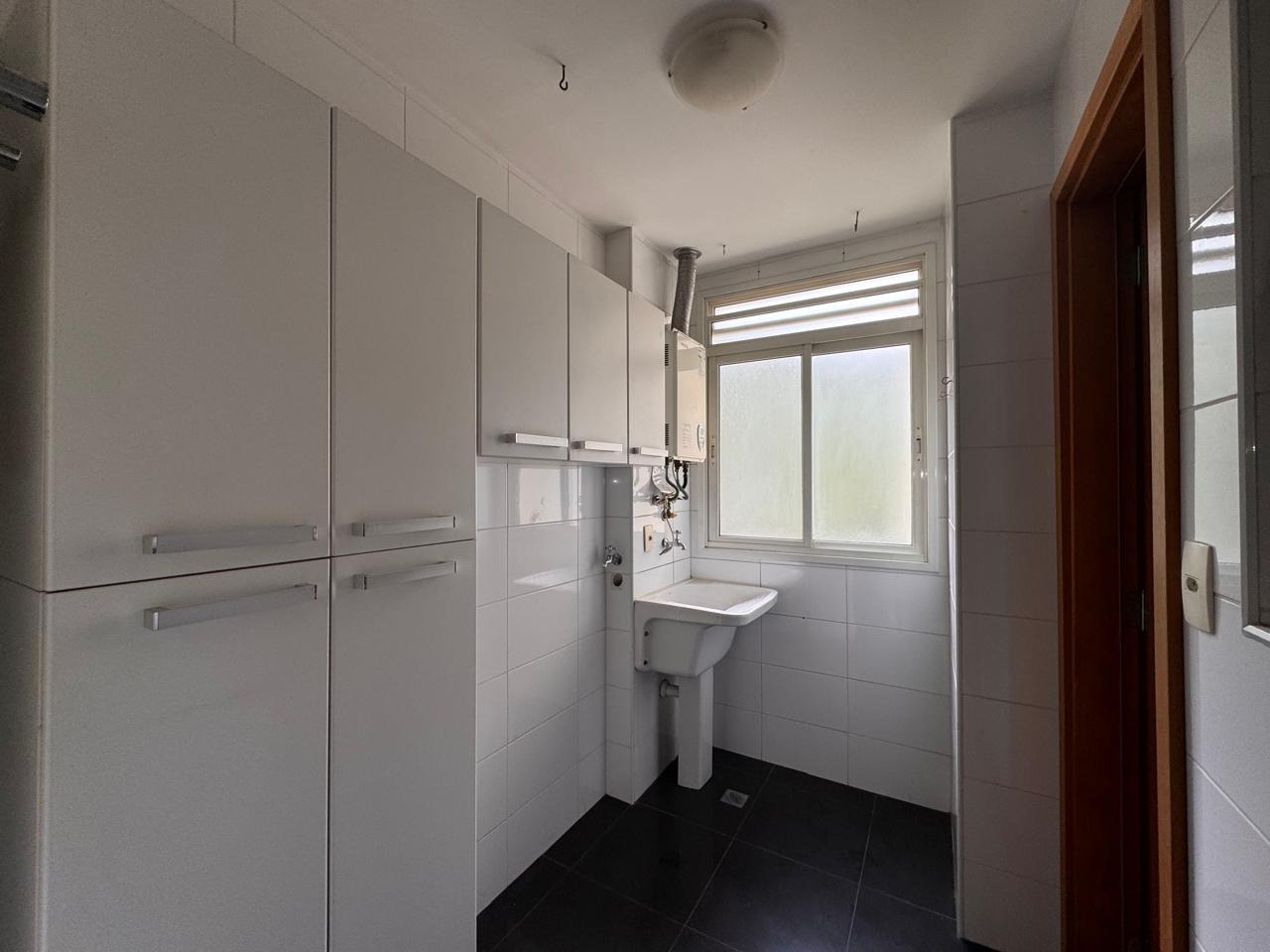 Apartamento à venda com 2 quartos, 100m² - Foto 9