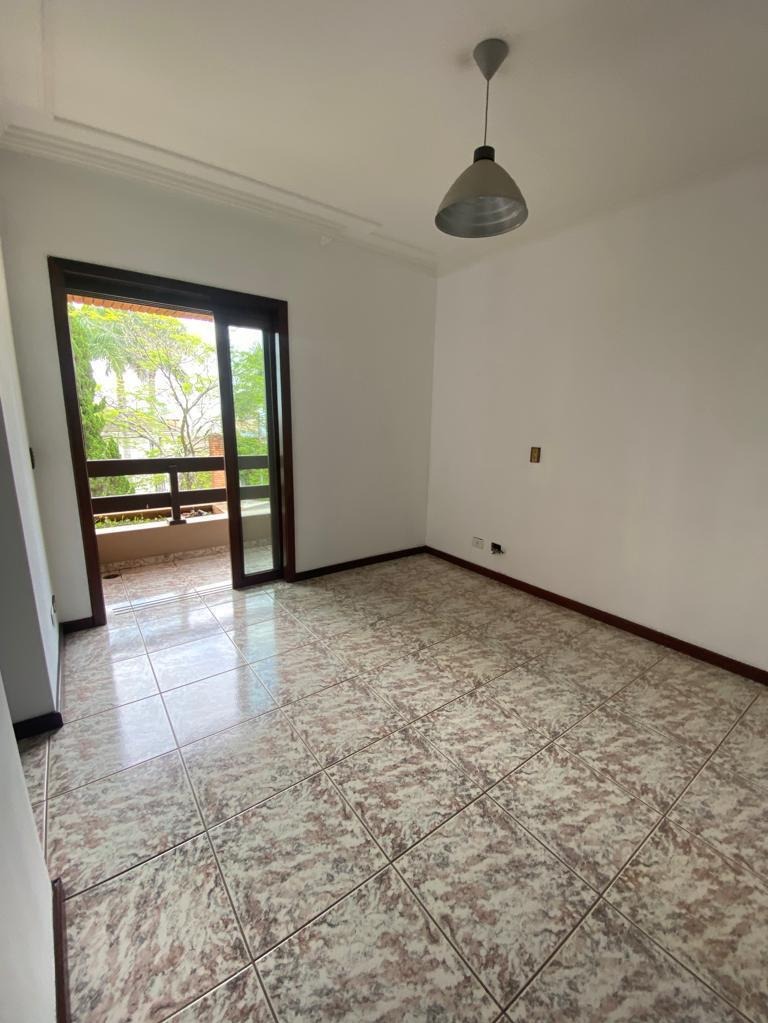 Casa de Condomínio para alugar com 4 quartos, 586m² - Foto 10