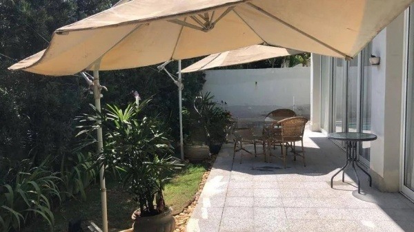 Casa à venda com 3 quartos, 380m² - Foto 29