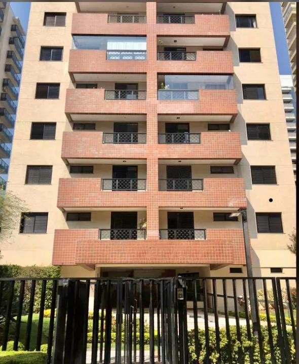 Apartamento para alugar com 3 quartos, 170m² - Foto 22