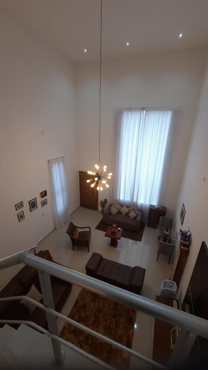 Casa à venda com 3 quartos, 217m² - Foto 19