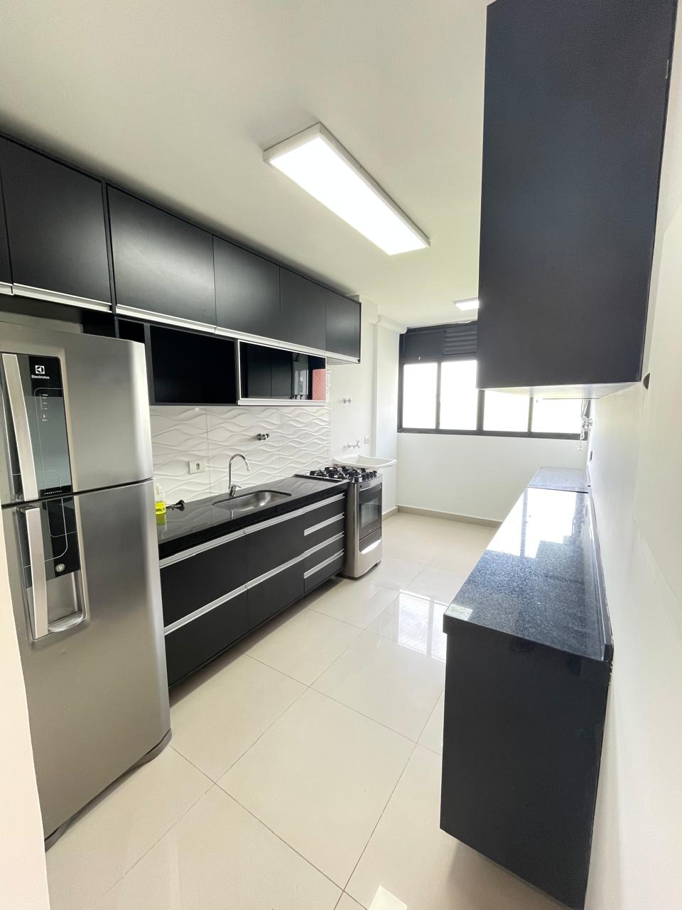 Apartamento para alugar com 3 quartos, 77m² - Foto 8