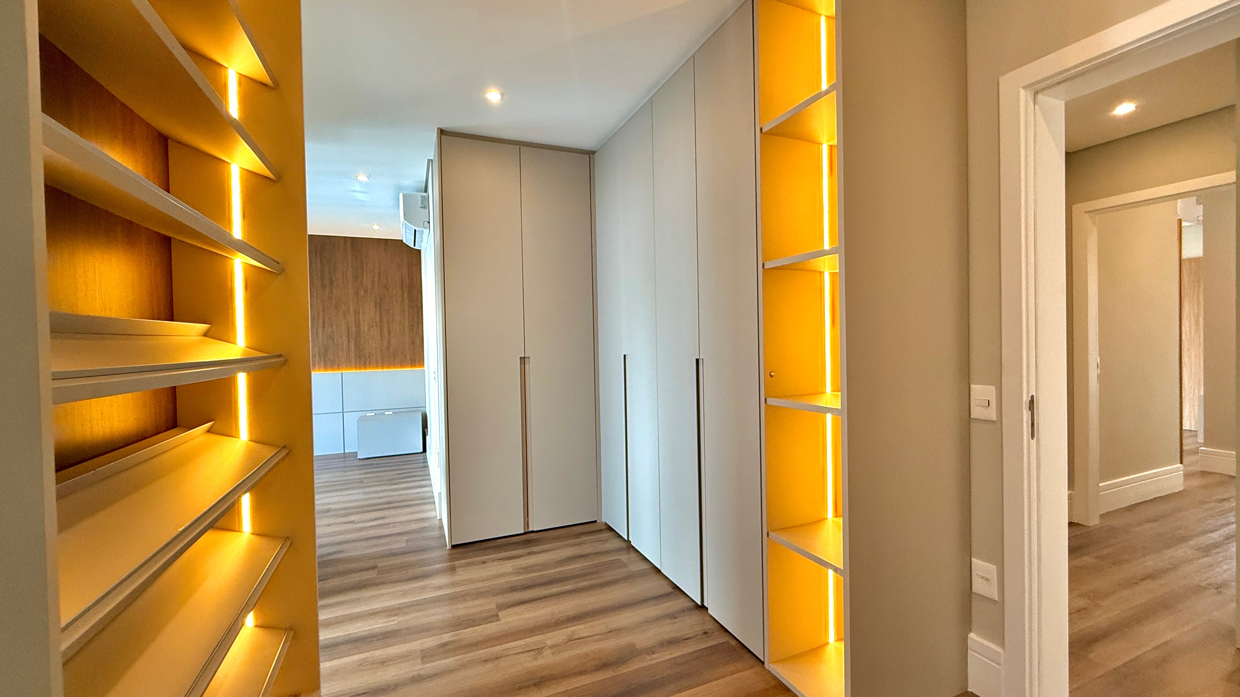 Apartamento à venda com 4 quartos, 281m² - Foto 22