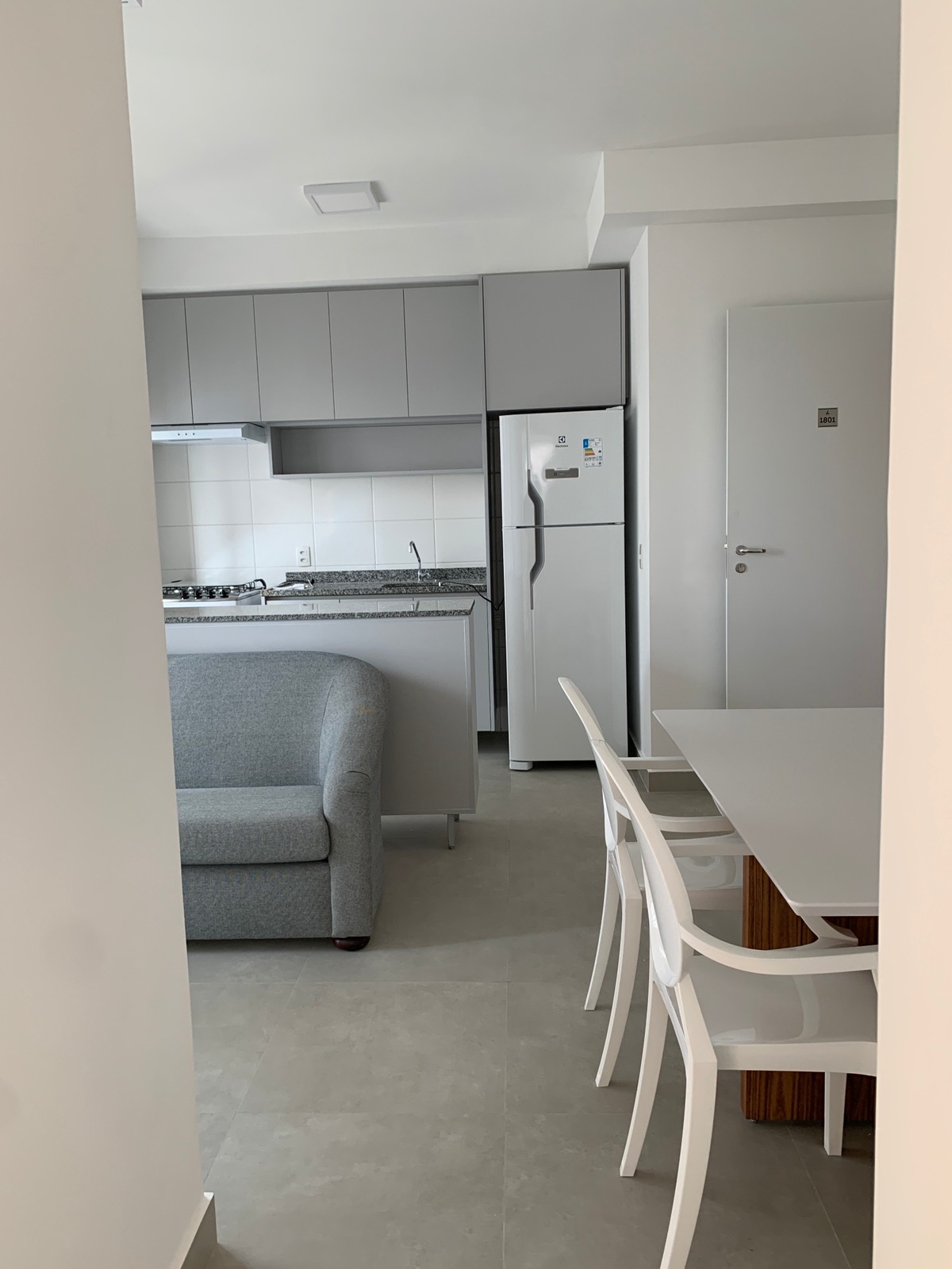 Apartamento para alugar com 2 quartos, 52m² - Foto 2