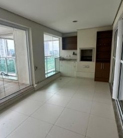 Apartamento para alugar com 3 quartos, 176m² - Foto 2