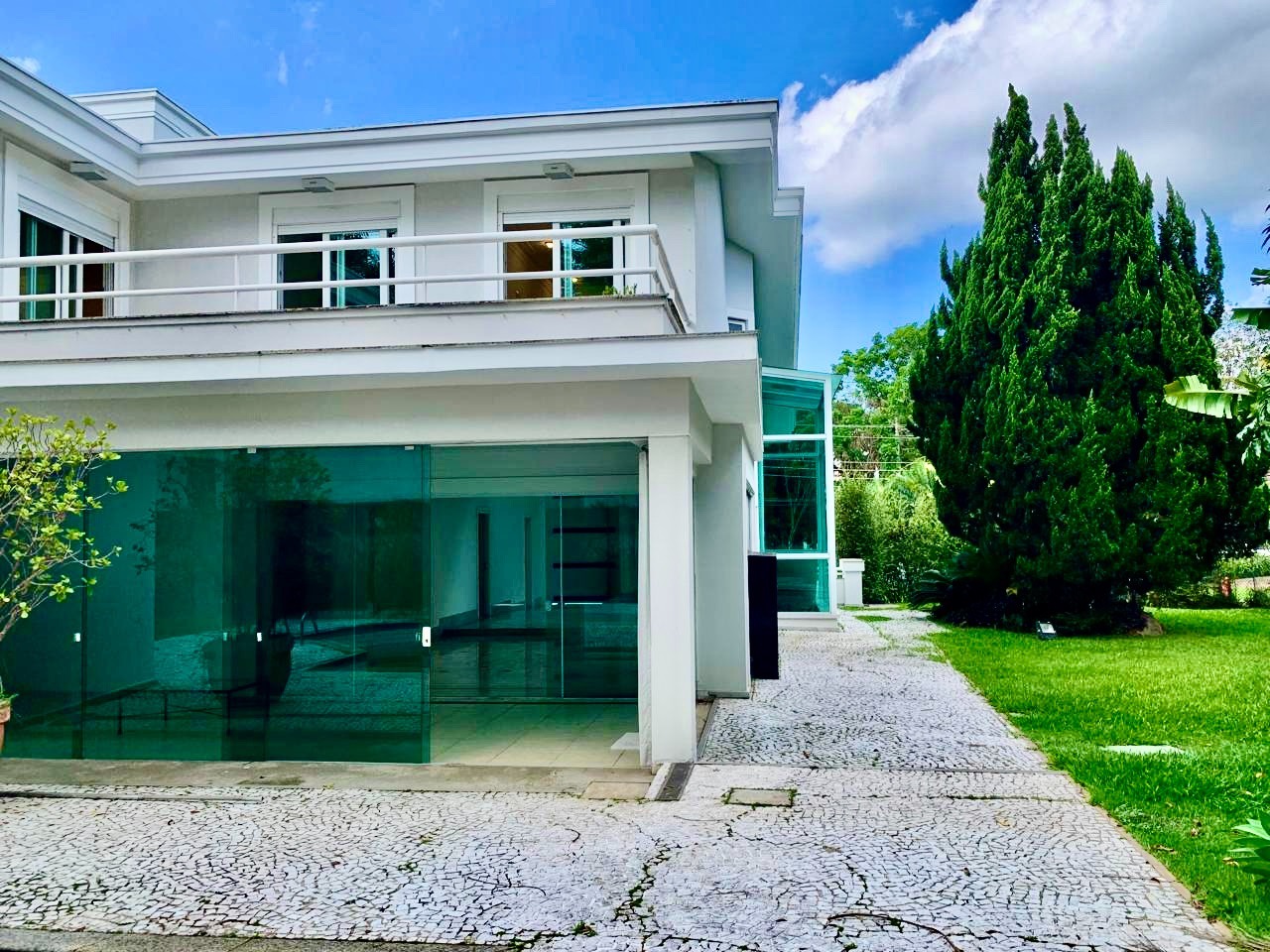 Casa de Condomínio para alugar com 4 quartos, 480m² - Foto 46