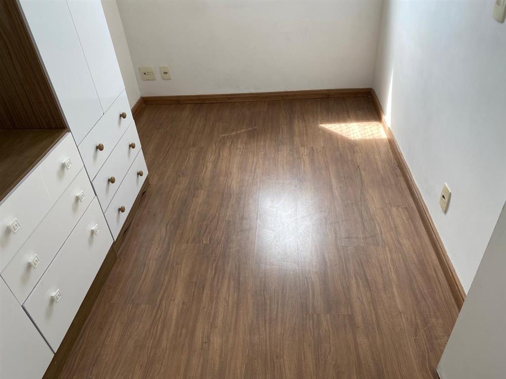 Apartamento para alugar com 3 quartos, 72m² - Foto 12