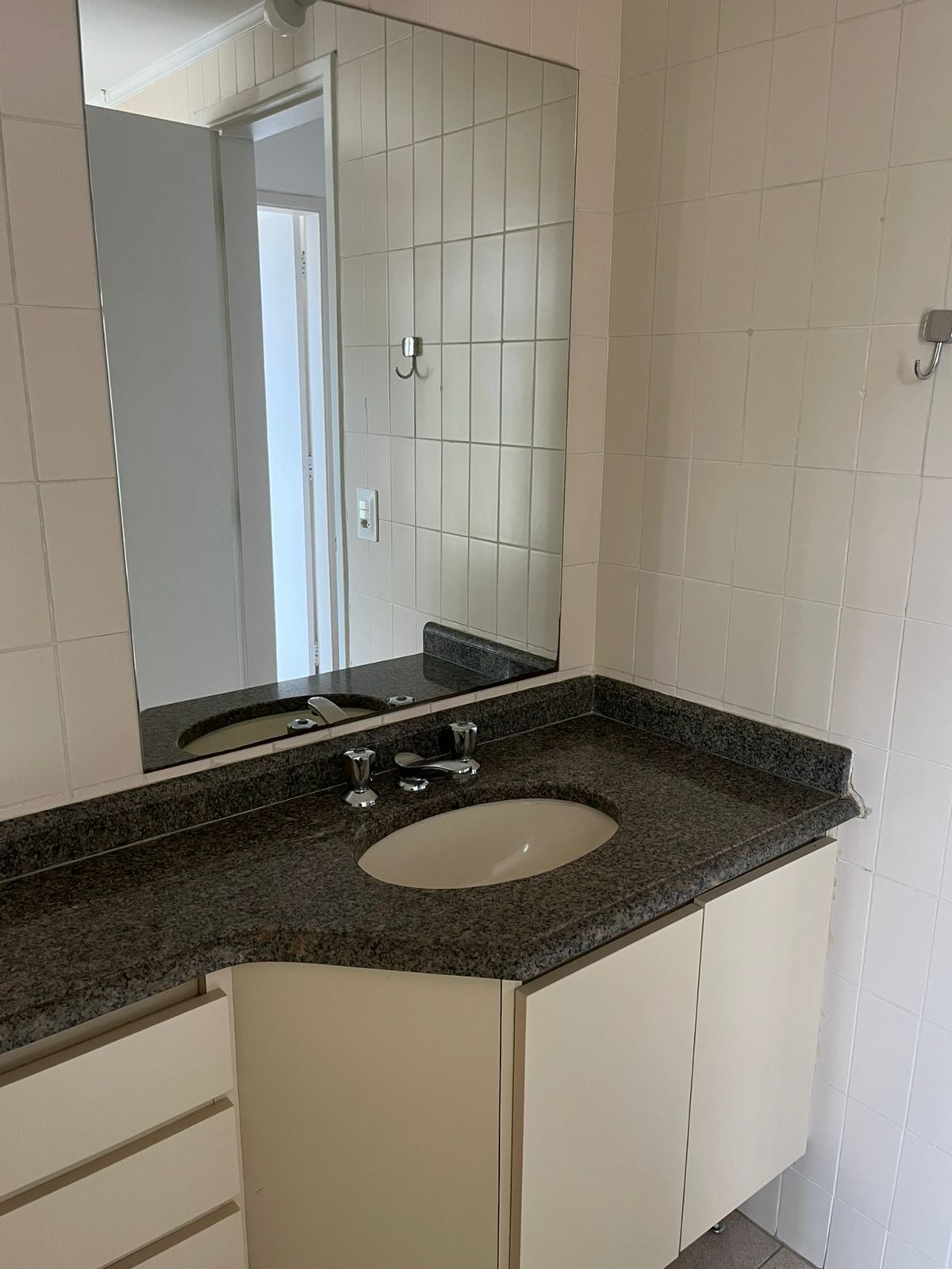 Apartamento para alugar com 3 quartos, 112m² - Foto 21