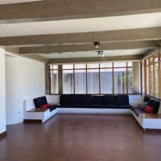 Casa para alugar com 3 quartos, 318m² - Foto 5