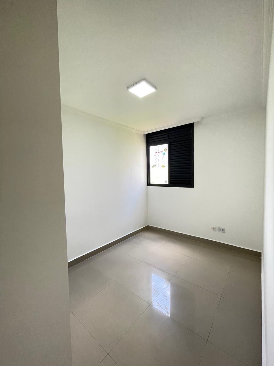 Apartamento para alugar com 3 quartos, 77m² - Foto 13