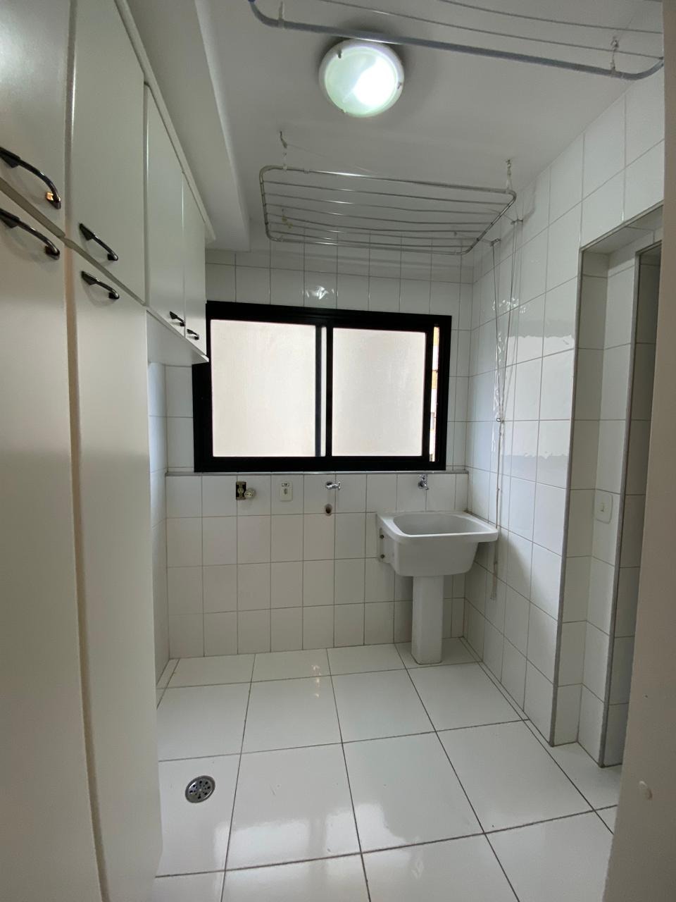 Apartamento para alugar com 3 quartos, 170m² - Foto 9