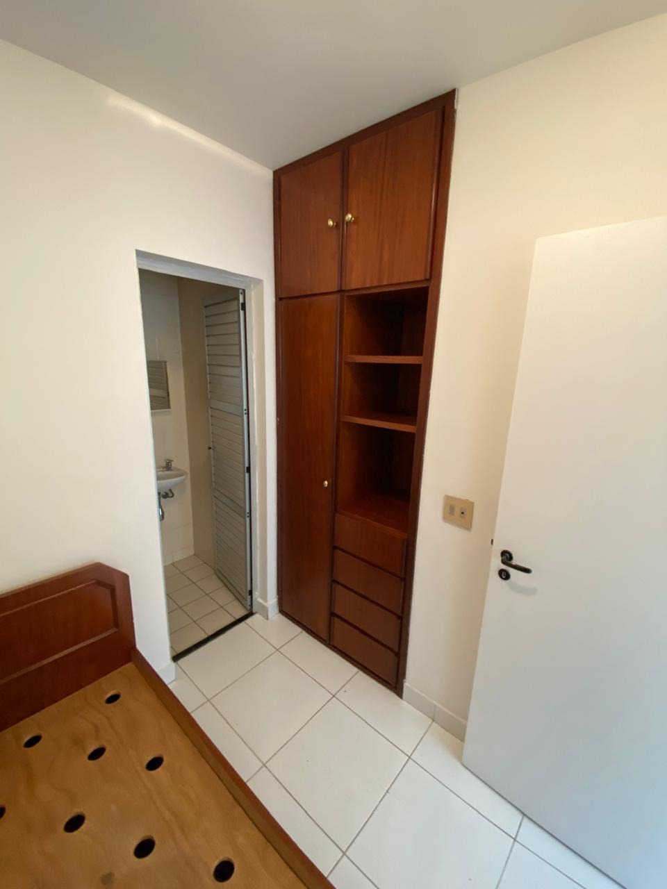 Apartamento para alugar com 3 quartos, 170m² - Foto 10