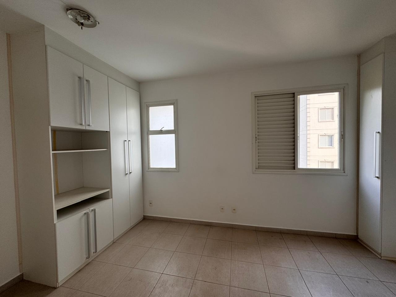 Apartamento à venda com 2 quartos, 100m² - Foto 10