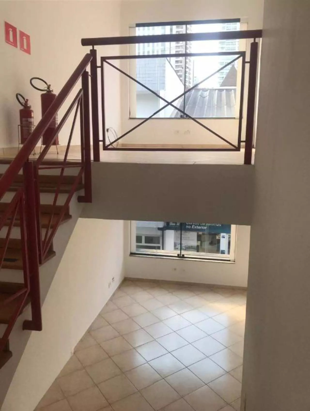 Prédio Inteiro para alugar, 96m² - Foto 5