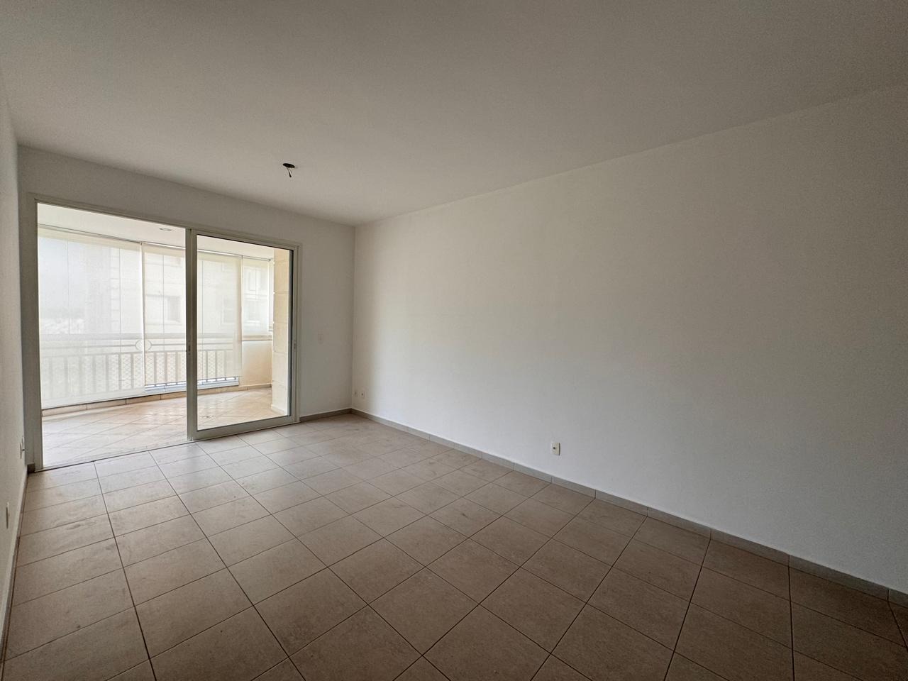 Apartamento à venda com 2 quartos, 100m² - Foto 5