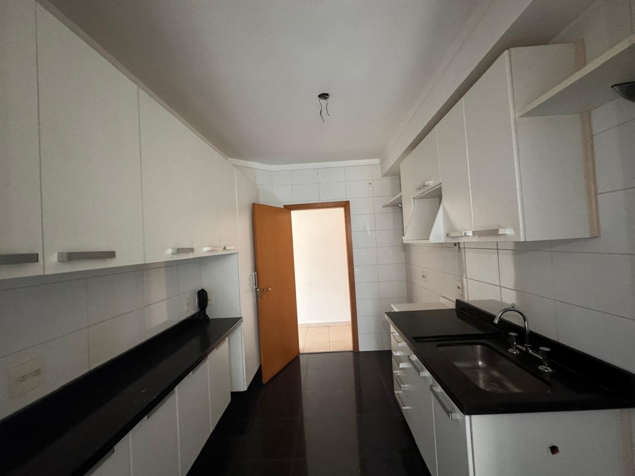 Apartamento à venda com 2 quartos, 100m² - Foto 6