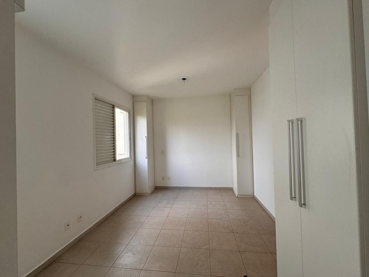 Apartamento à venda com 2 quartos, 100m² - Foto 11