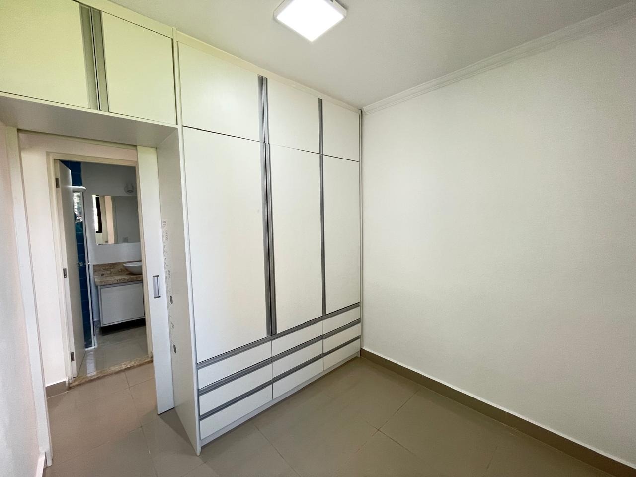 Apartamento para alugar com 3 quartos, 77m² - Foto 16