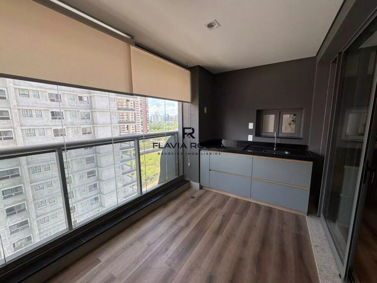 Apartamento para alugar com 2 quartos, 95m² - Foto 4