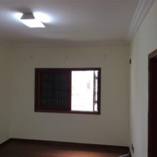 Casa de Condomínio para alugar com 4 quartos, 354m² - Foto 11