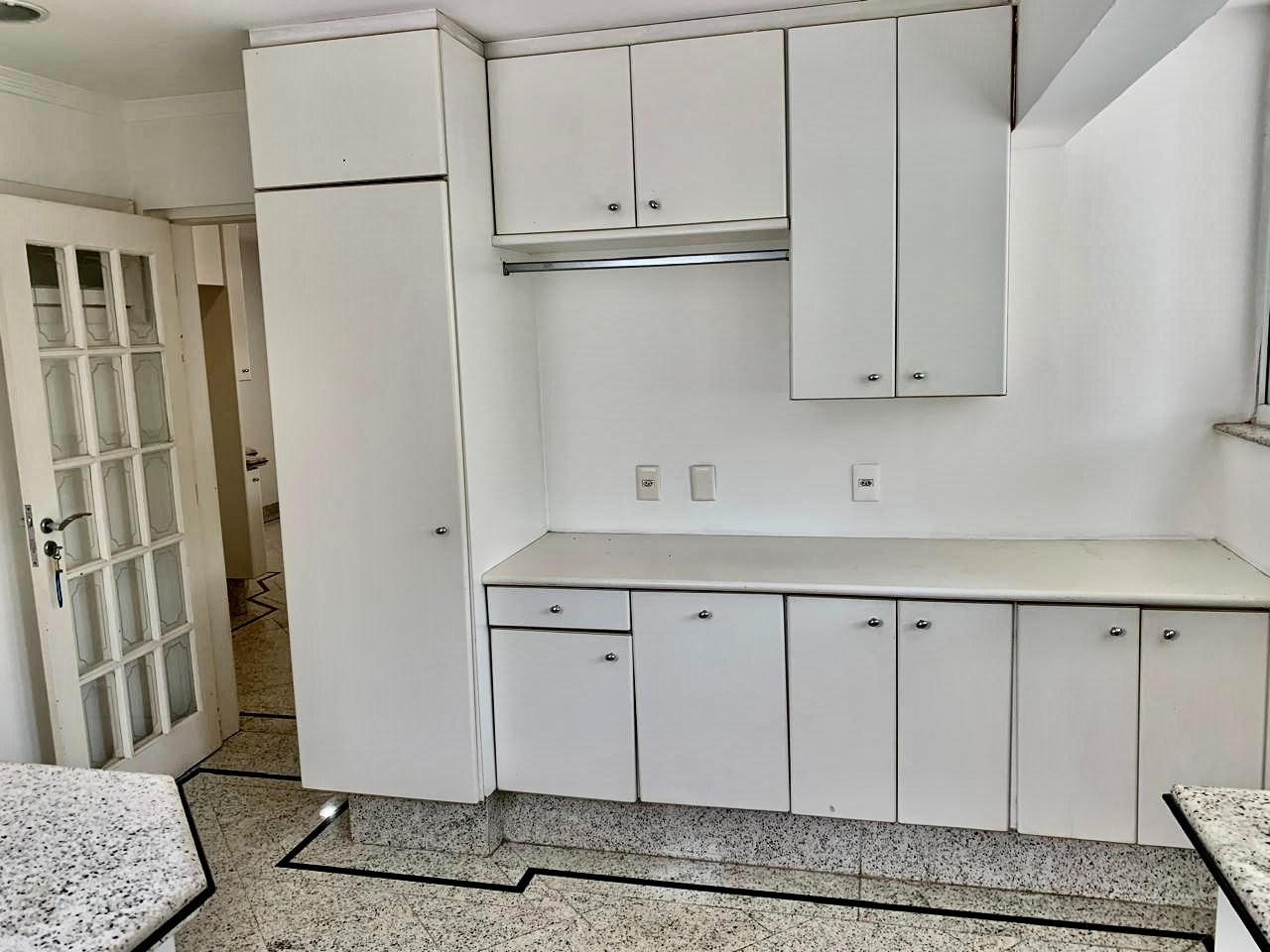 Casa de Condomínio para alugar com 4 quartos, 480m² - Foto 14