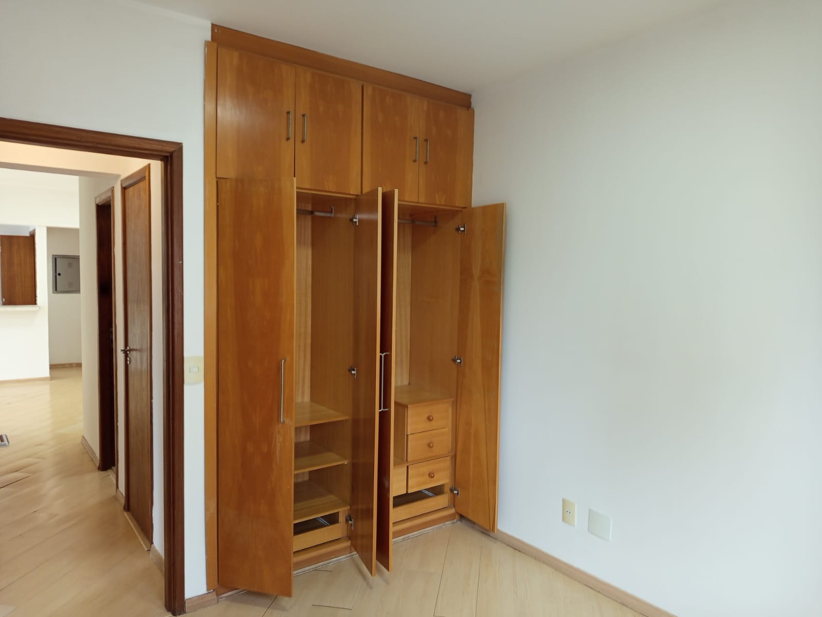 Apartamento para alugar com 3 quartos, 79m² - Foto 7