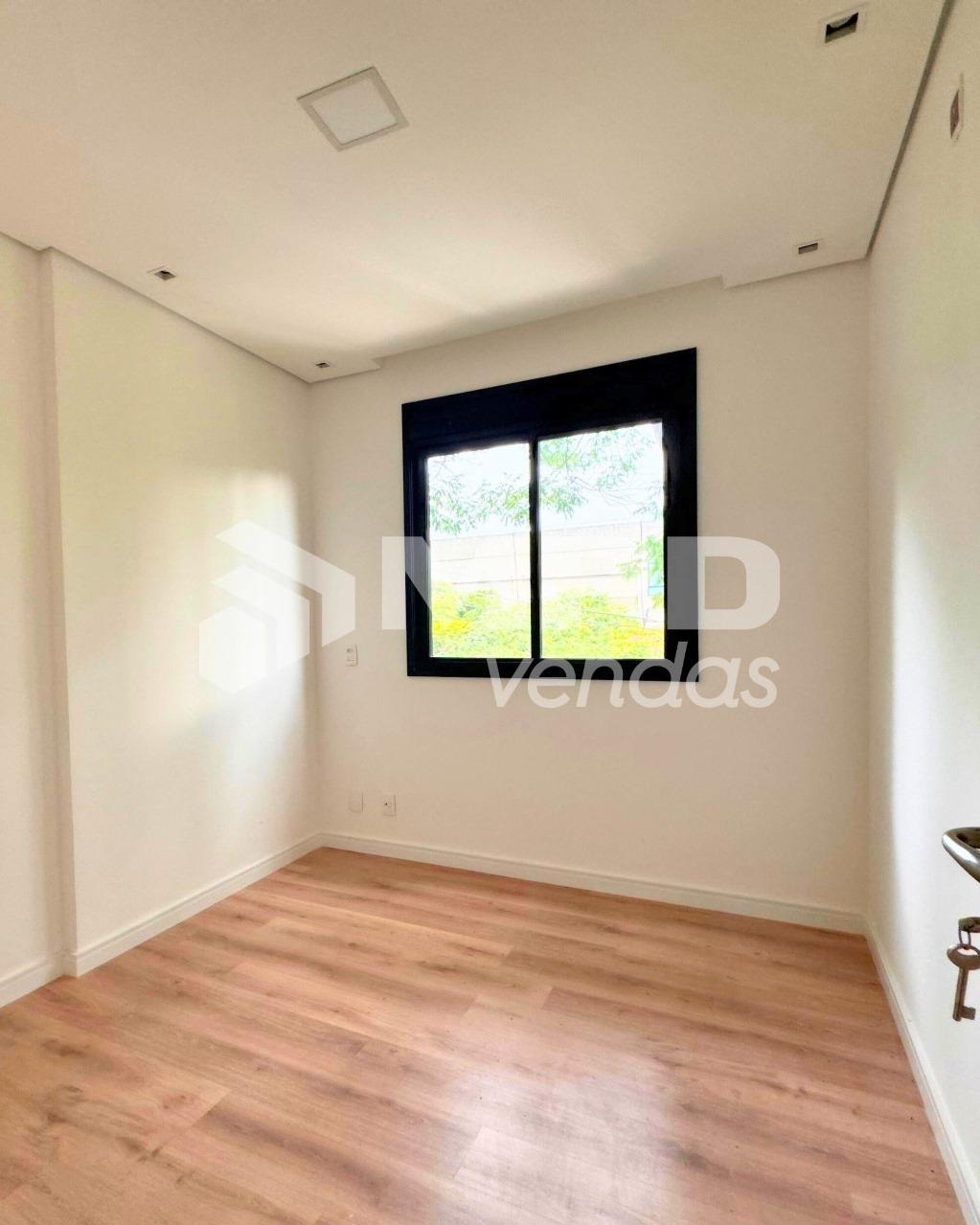 Apartamento à venda com 2 quartos, 85m² - Foto 7