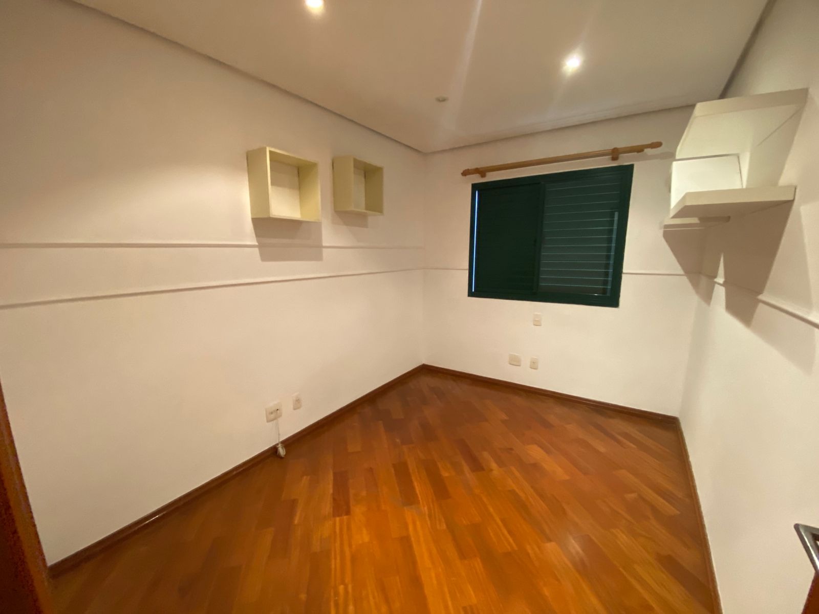 Apartamento à venda com 3 quartos, 80m² - Foto 11