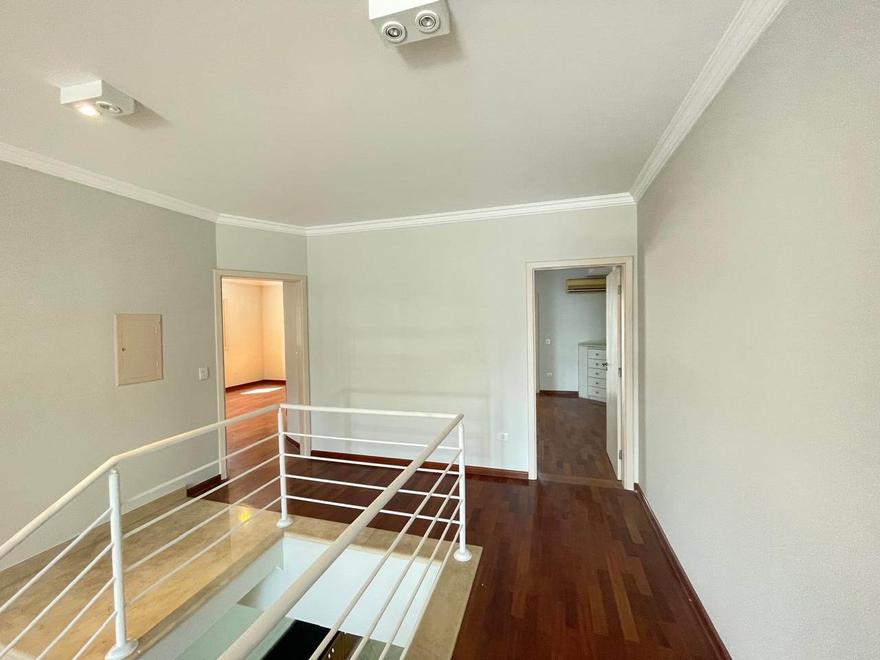 Casa de Condomínio para alugar com 4 quartos, 500m² - Foto 92