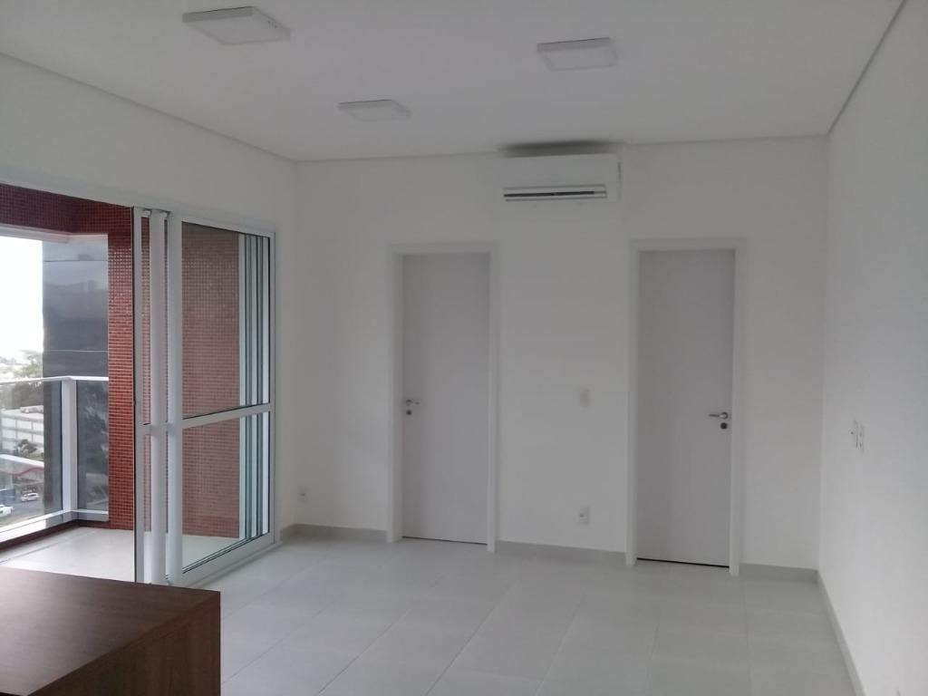 Apartamento para alugar com 1 quarto, 55m² - Foto 1