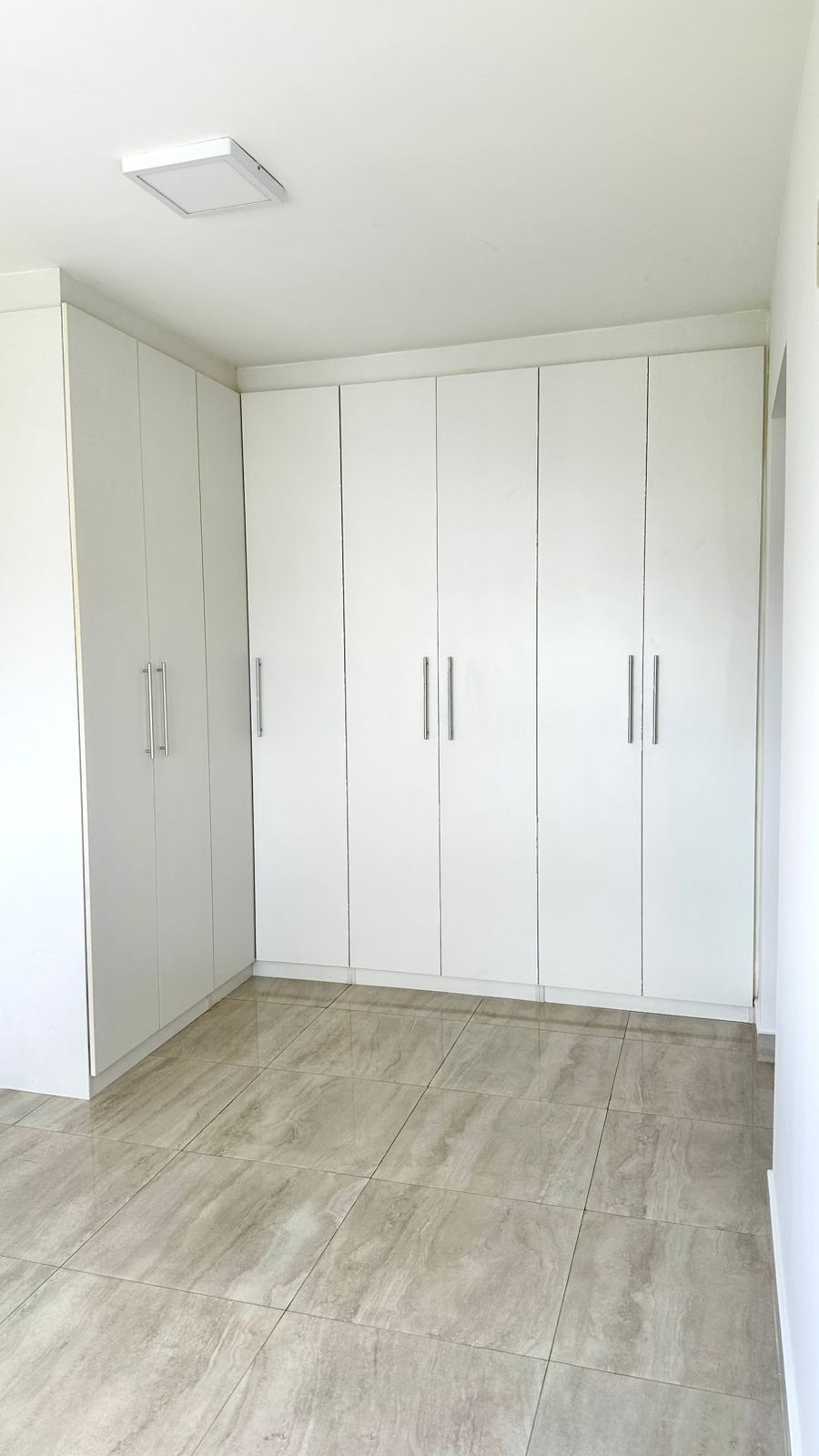 Apartamento para alugar com 2 quartos, 96m² - Foto 20