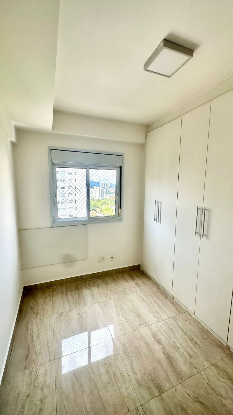 Apartamento para alugar com 2 quartos, 96m² - Foto 21