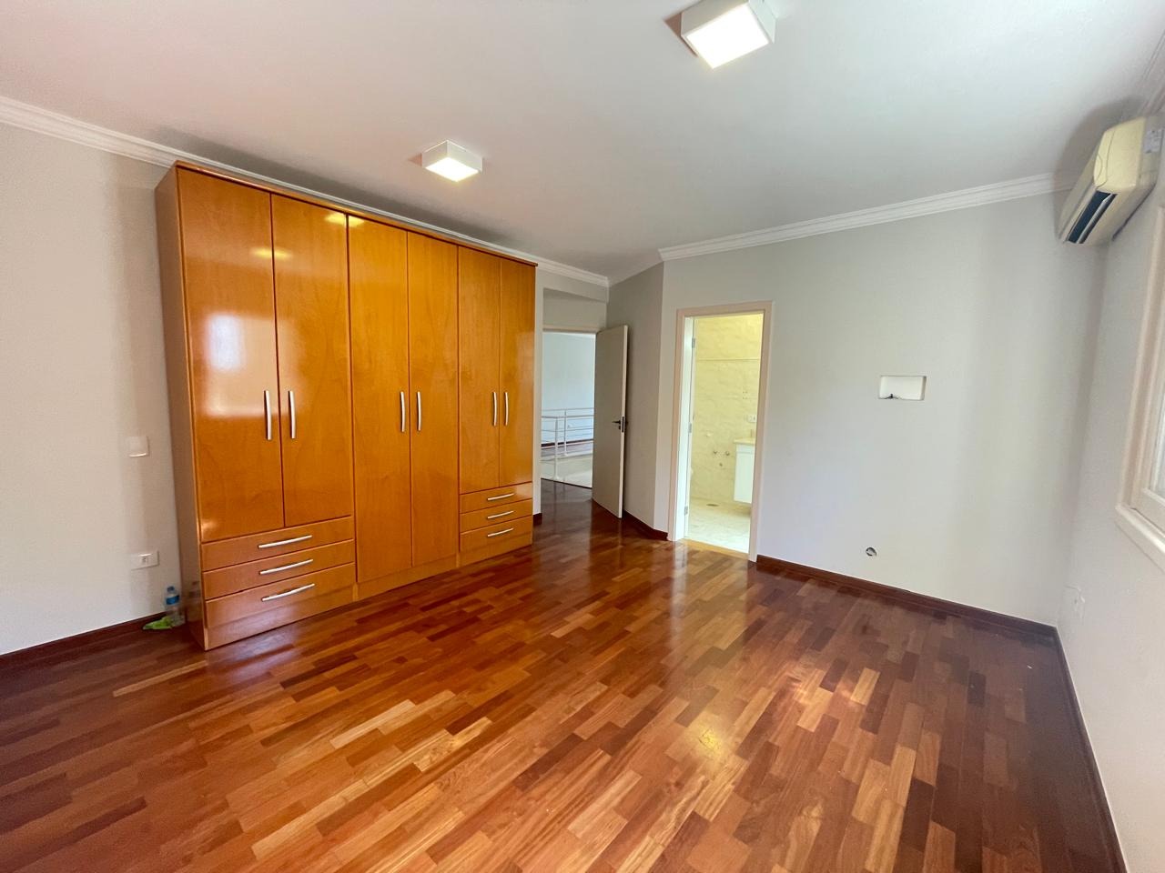 Casa de Condomínio para alugar com 4 quartos, 500m² - Foto 107