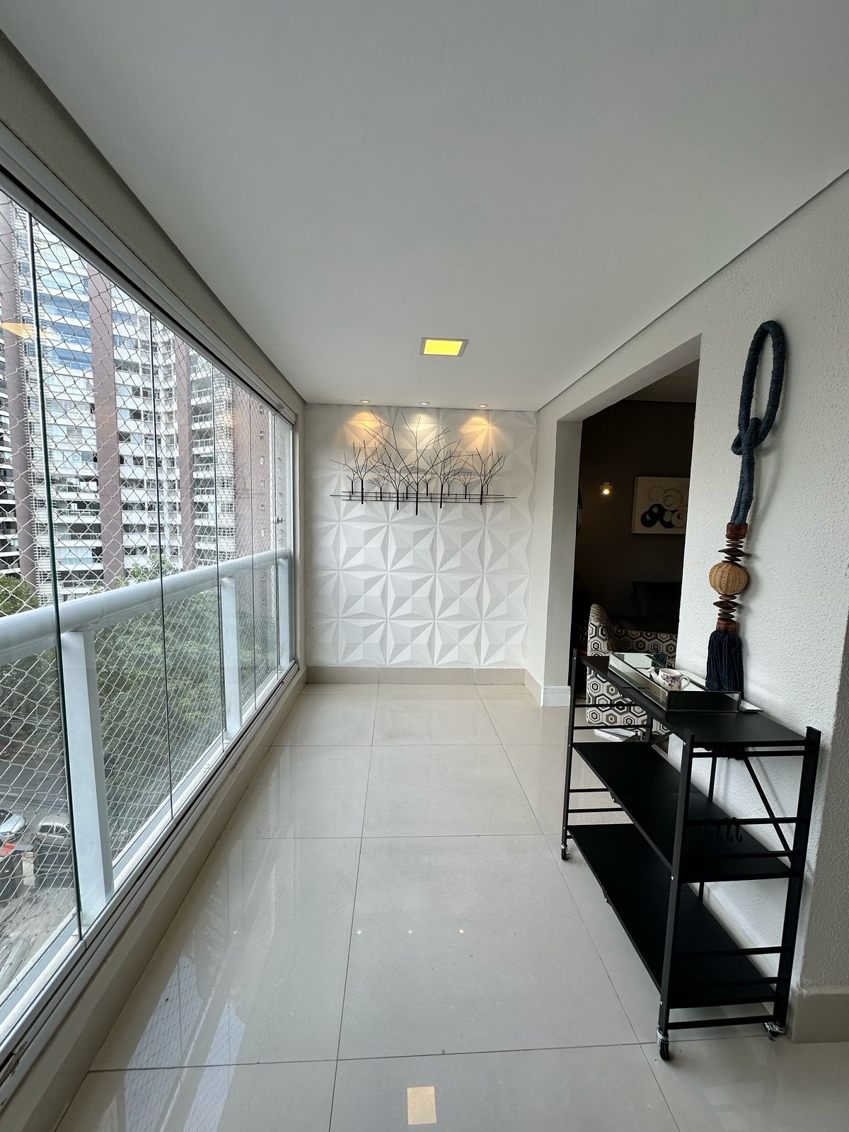 Apartamento para alugar com 2 quartos, 67m² - Foto 14