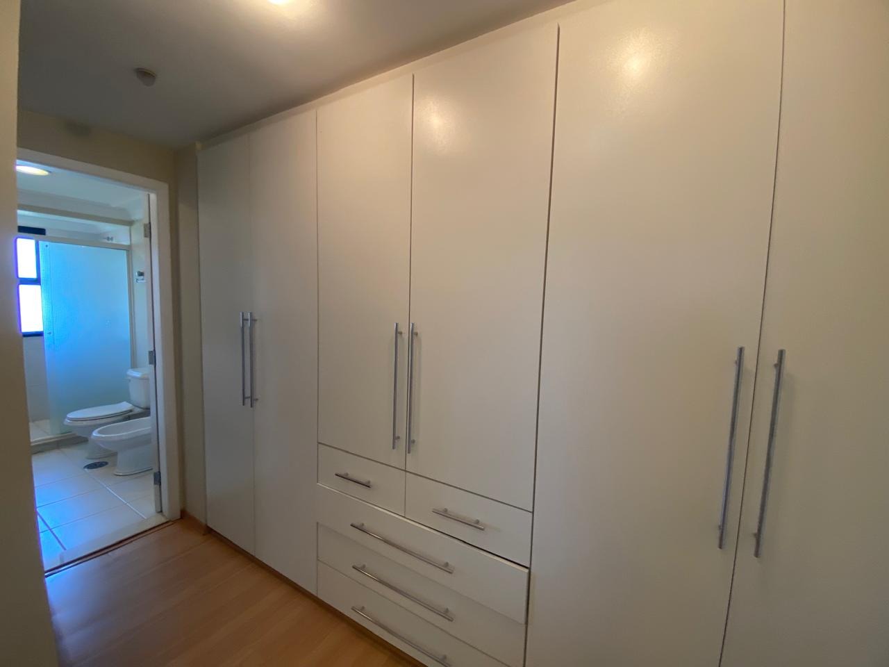 Apartamento para alugar com 3 quartos, 153m² - Foto 16