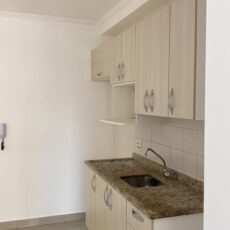 Apartamento para alugar com 3 quartos, 72m² - Foto 3