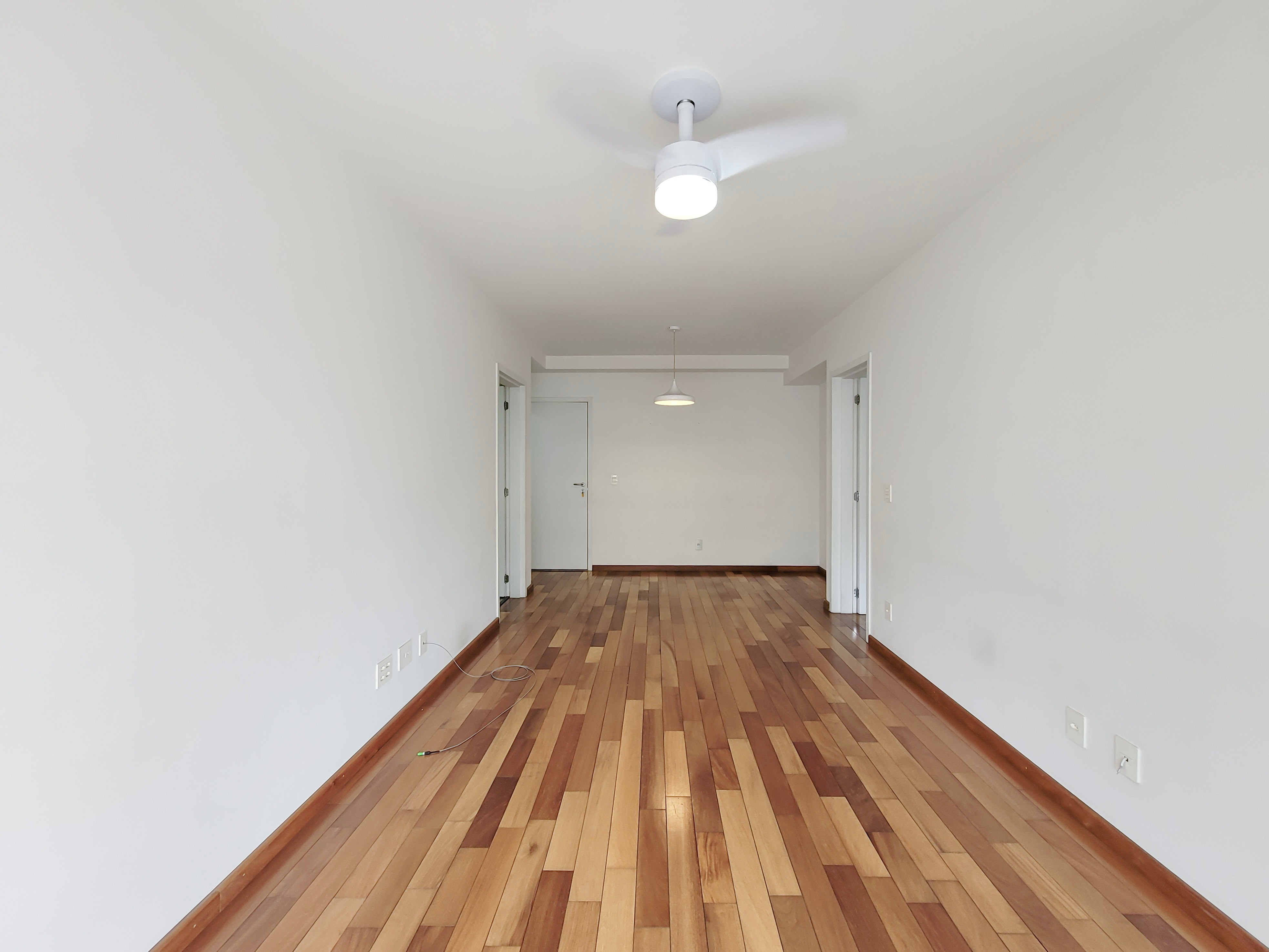 Apartamento para alugar com 2 quartos, 80m² - Foto 8