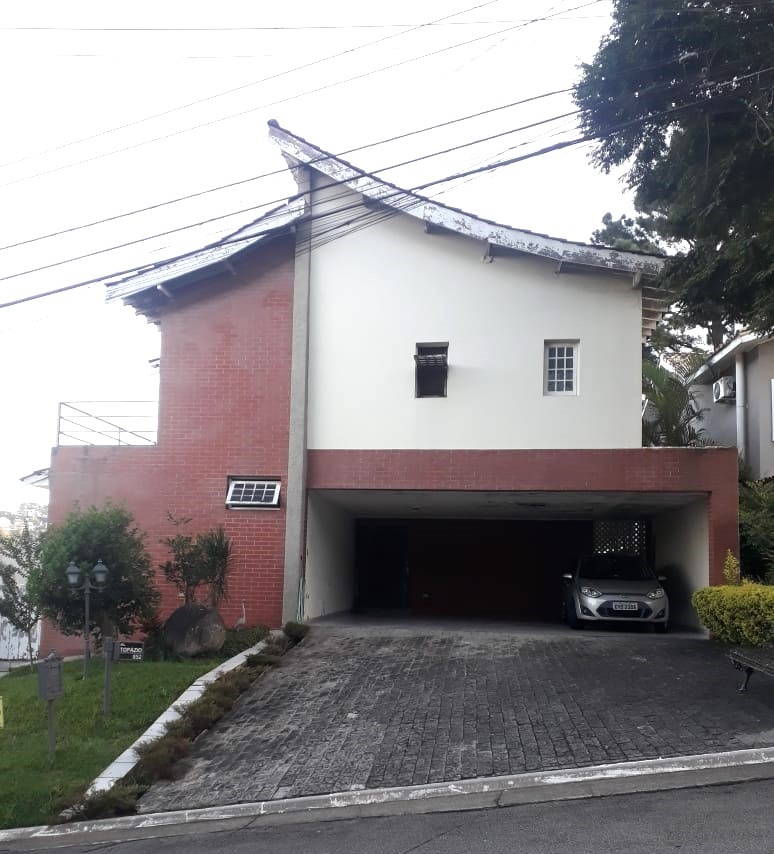 Casa de Condomínio à venda com 4 quartos, 364m² - Foto 1