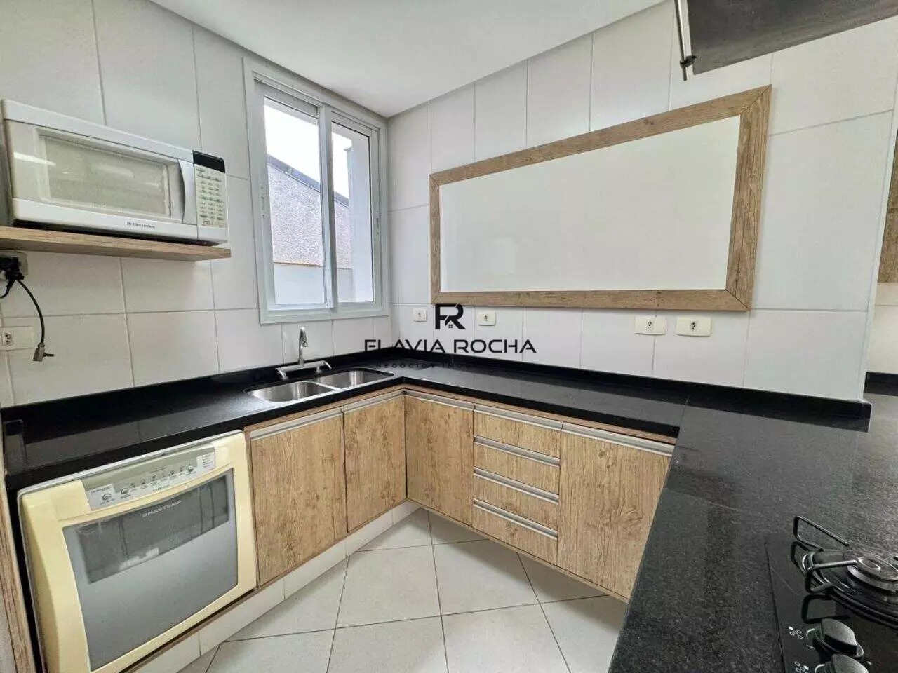 Casa de Condomínio à venda com 4 quartos, 280m² - Foto 19