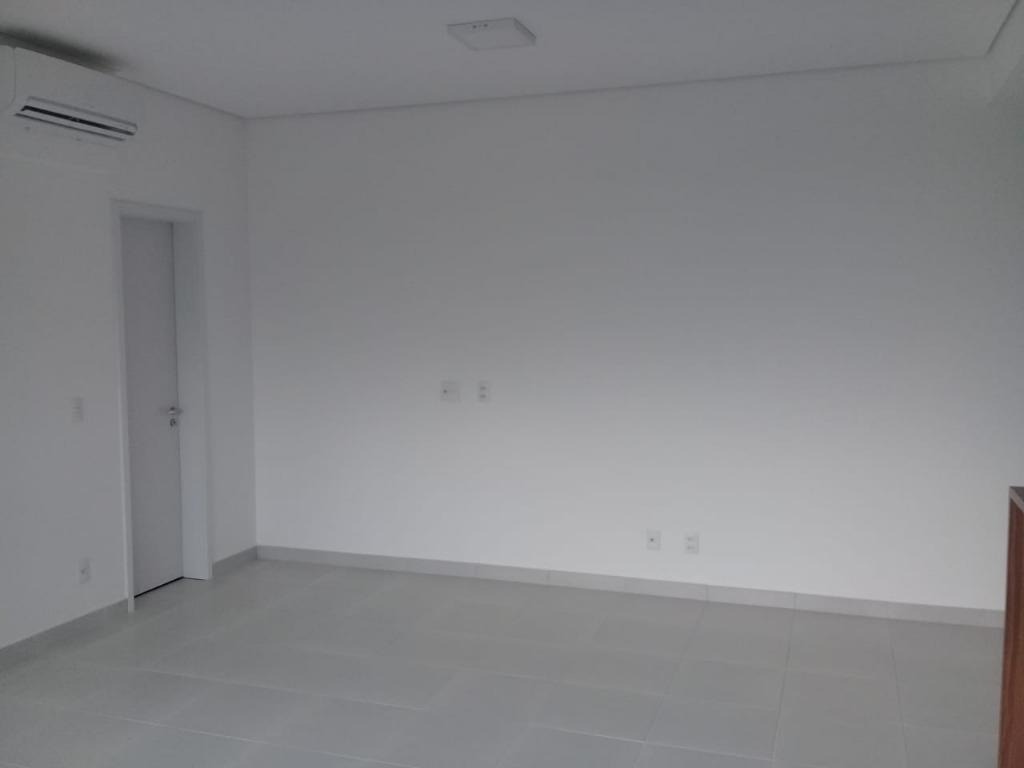 Apartamento para alugar com 1 quarto, 55m² - Foto 9