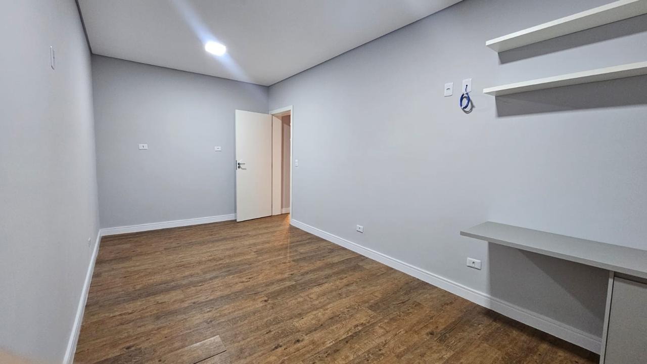 Casa de Condomínio à venda com 3 quartos, 240m² - Foto 28