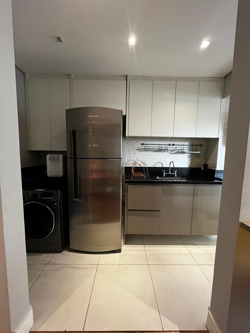 Apartamento para alugar com 2 quartos, 63m² - Foto 7