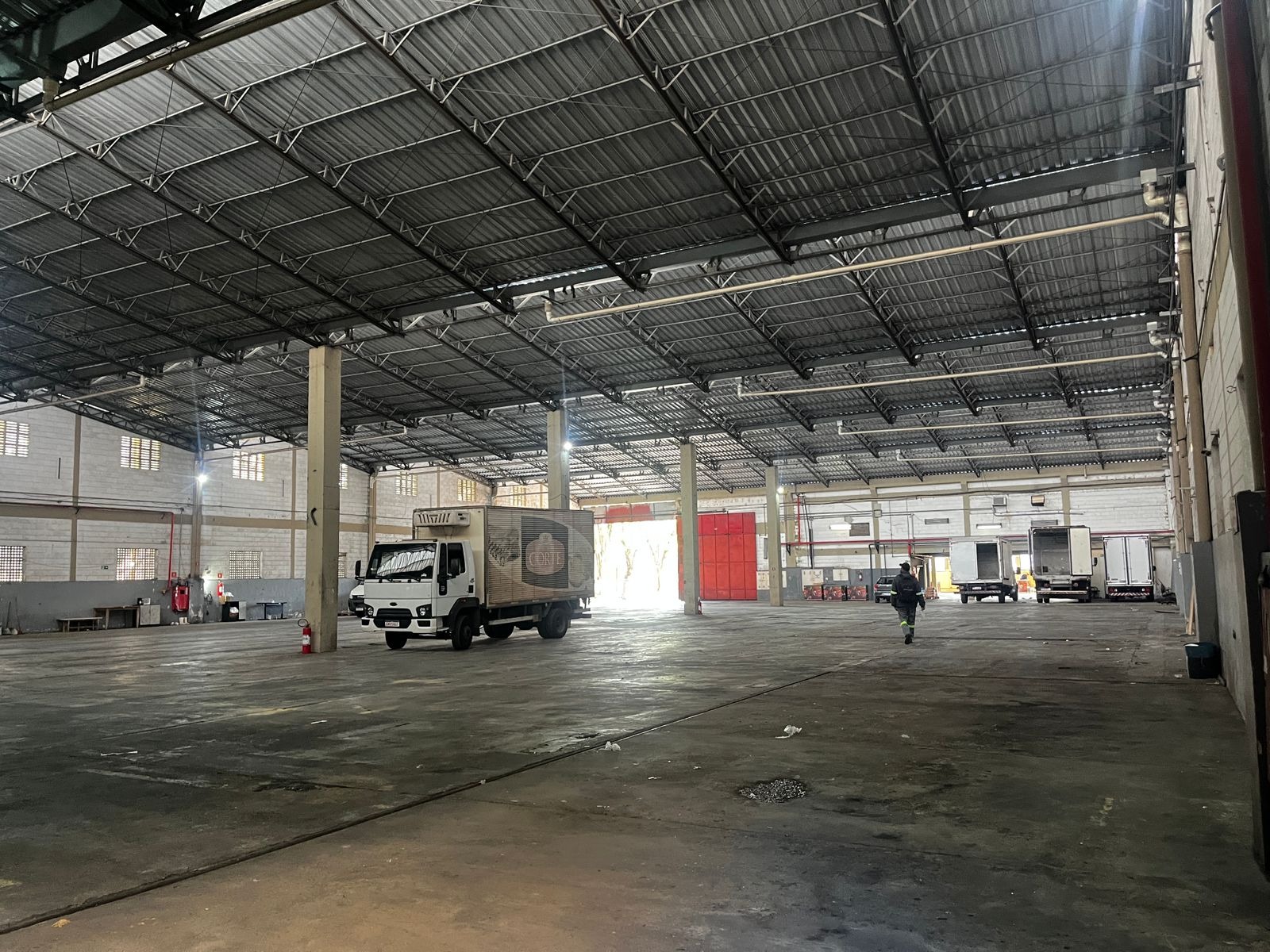 Depósito-Galpão-Armazém para alugar, 2275m² - Foto 10